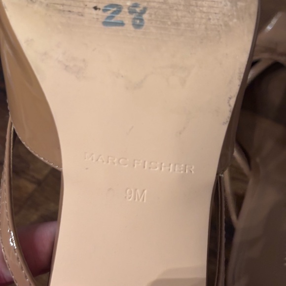Marc Fisher Nude Patent Heels - Picture 5 of 5